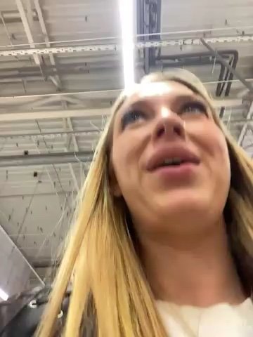 Sweet___Emily live cam screenshot females on Tip.show – Interactive Live Cam Shows — screenshot #7