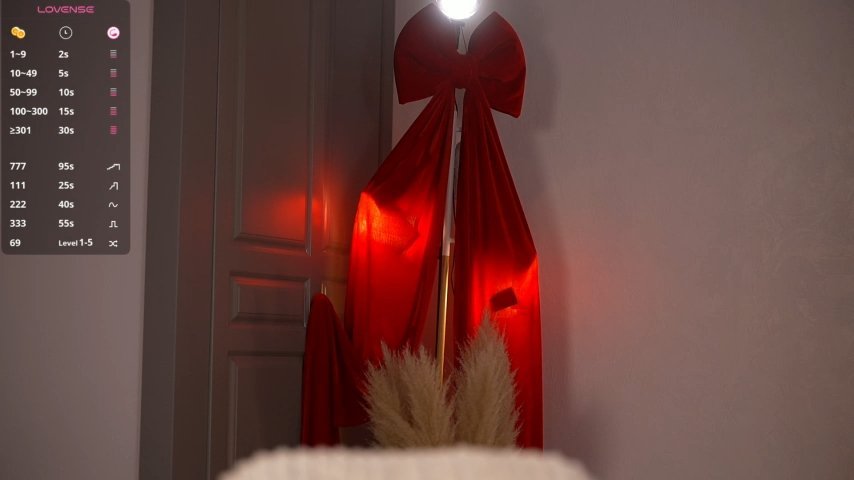 Vika54784 live cam screenshot female on Tip.show – Interactive Live Cam Shows — screenshot #5