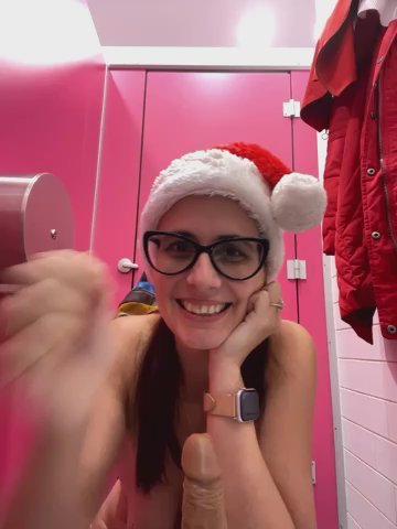 NataKitten live cam screenshot malefemale from Ukraine on Tip.show – Interactive Live Cam Shows — screenshot #6