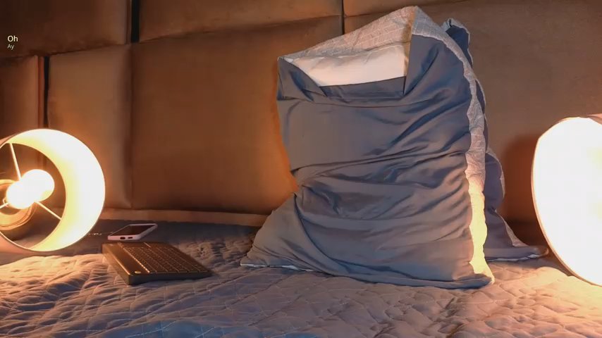 angelinepossy live cam screenshot female from Colombia on Tip.show – Interactive Live Cam Shows — screenshot #7