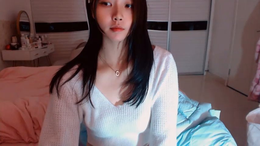 Miu1_girl live cam screenshot female on Tip.show – Interactive Live Cam Shows — screenshot #5