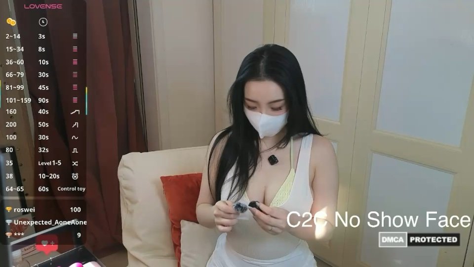 nayomi_34f live cam screenshot female from Taiwan on Tip.show – Interactive Live Cam Shows — screenshot #5