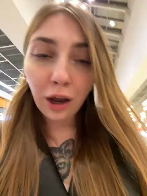 Sunny___Bunny live cam screenshot female on Tip.show – Interactive Live Cam Shows — screenshot #7