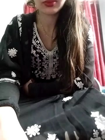 Noor_Darliing live cam screenshot female from India on Tip.show – Interactive Live Cam Shows — screenshot #1